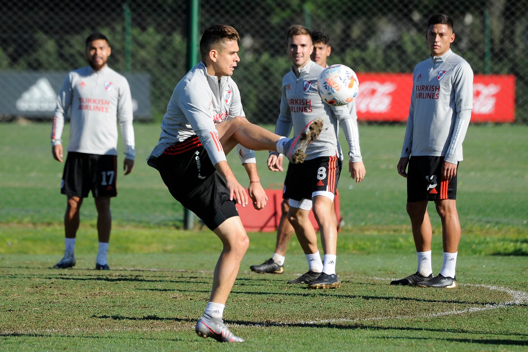 Entrenamiento del Millo en el River Camp de Ezeiza.