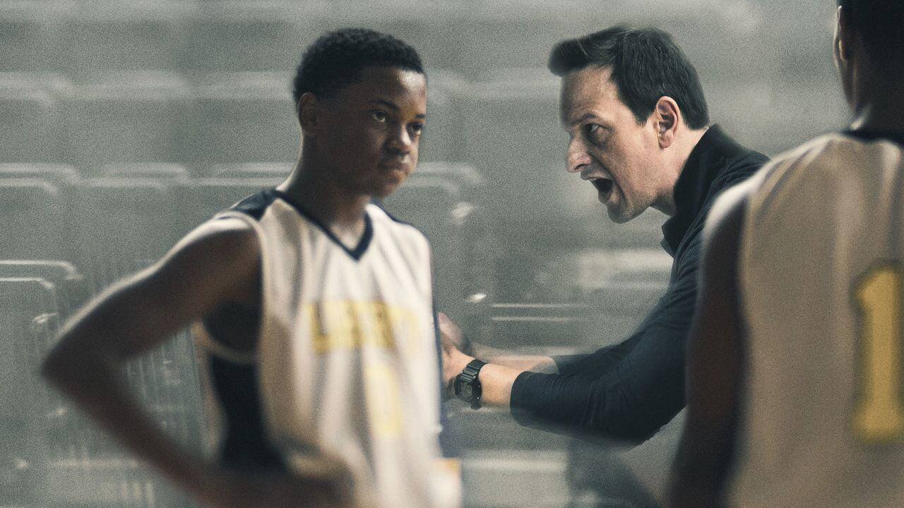 Terron es el crack basquetbolístico de 14 años que protagoniza "Amateur", en Netflix.