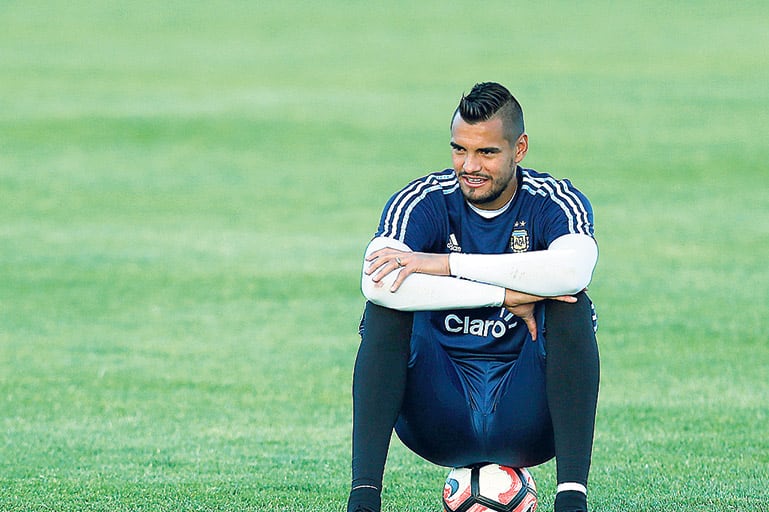 Sergio Romero, titular en la Selección y suplente en Manchester United.