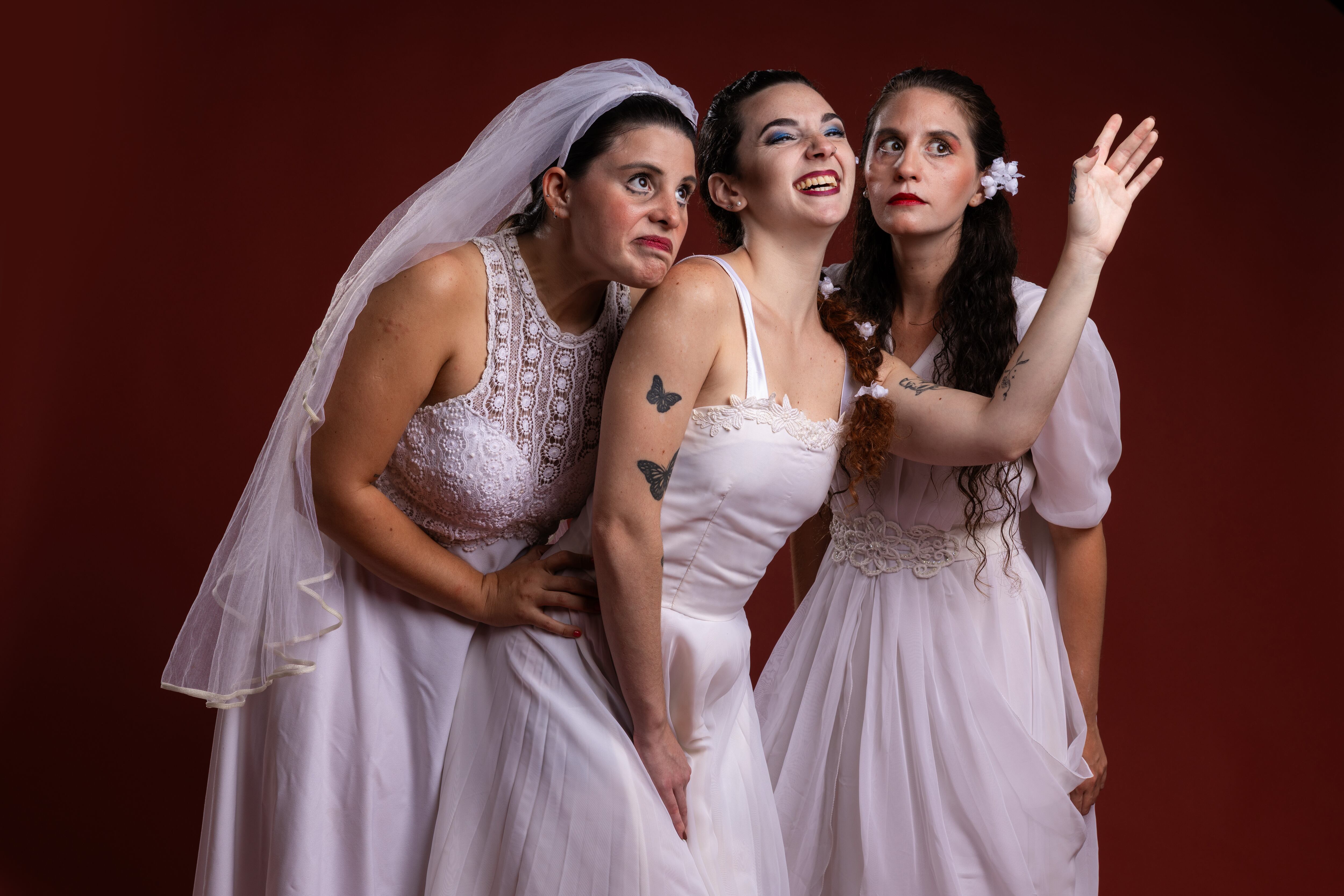 Paula Luraschi, Sol Falcón y Ornella Rossi son las protagonistas de La hija sin cabeza.