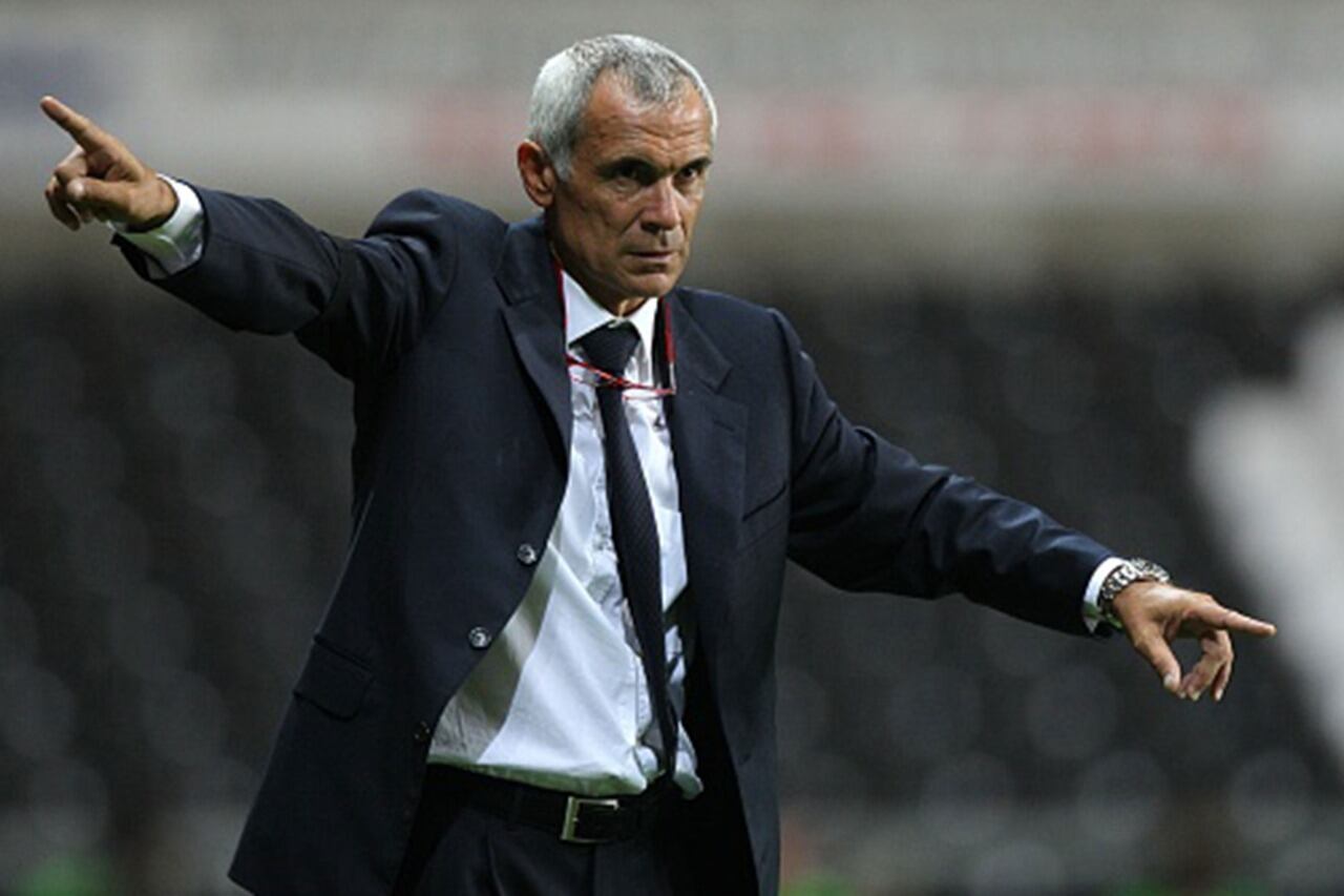 Héctor Cúper, cerca de llevar a los congoleños a Qatar.