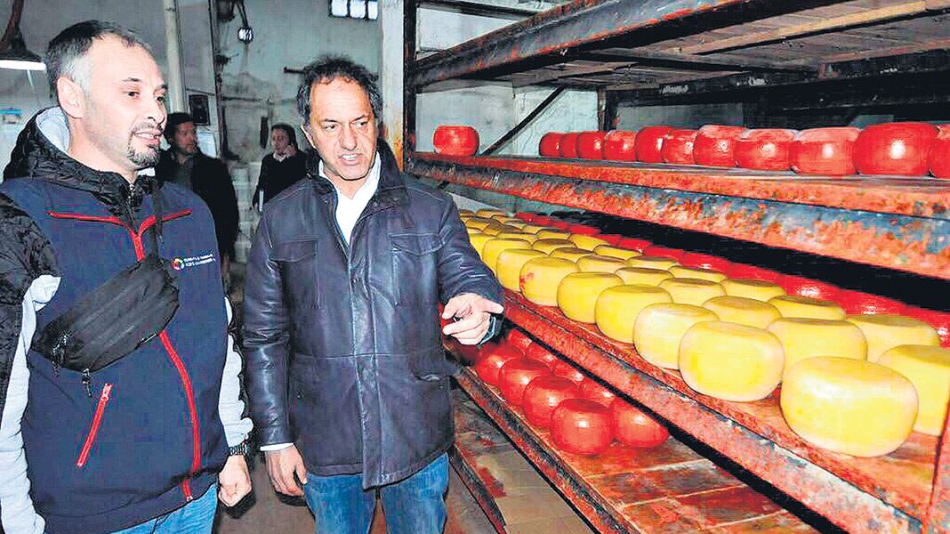 Daniel Scioli, uno de los candidatos que salieron de campaña.