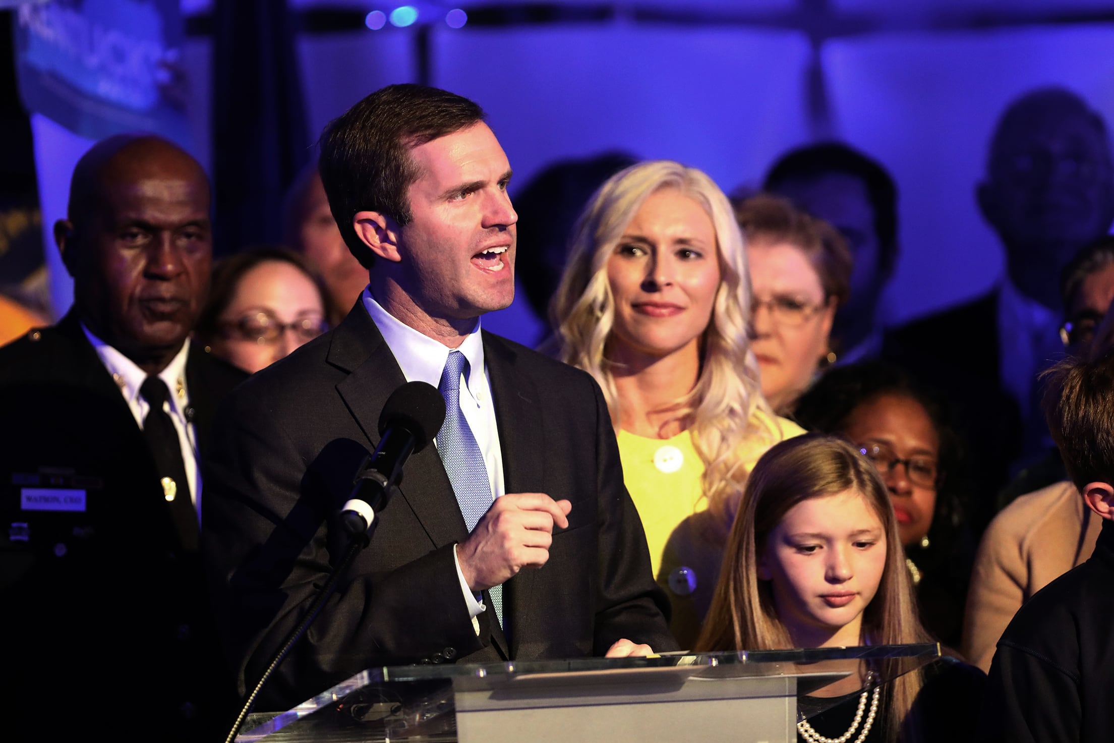 Andy Beshear le ganó al republicano Matt Bevin. 