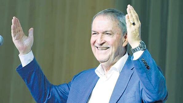 Juan Schiaretti, reelecto con el 57 por ciento de los votos.