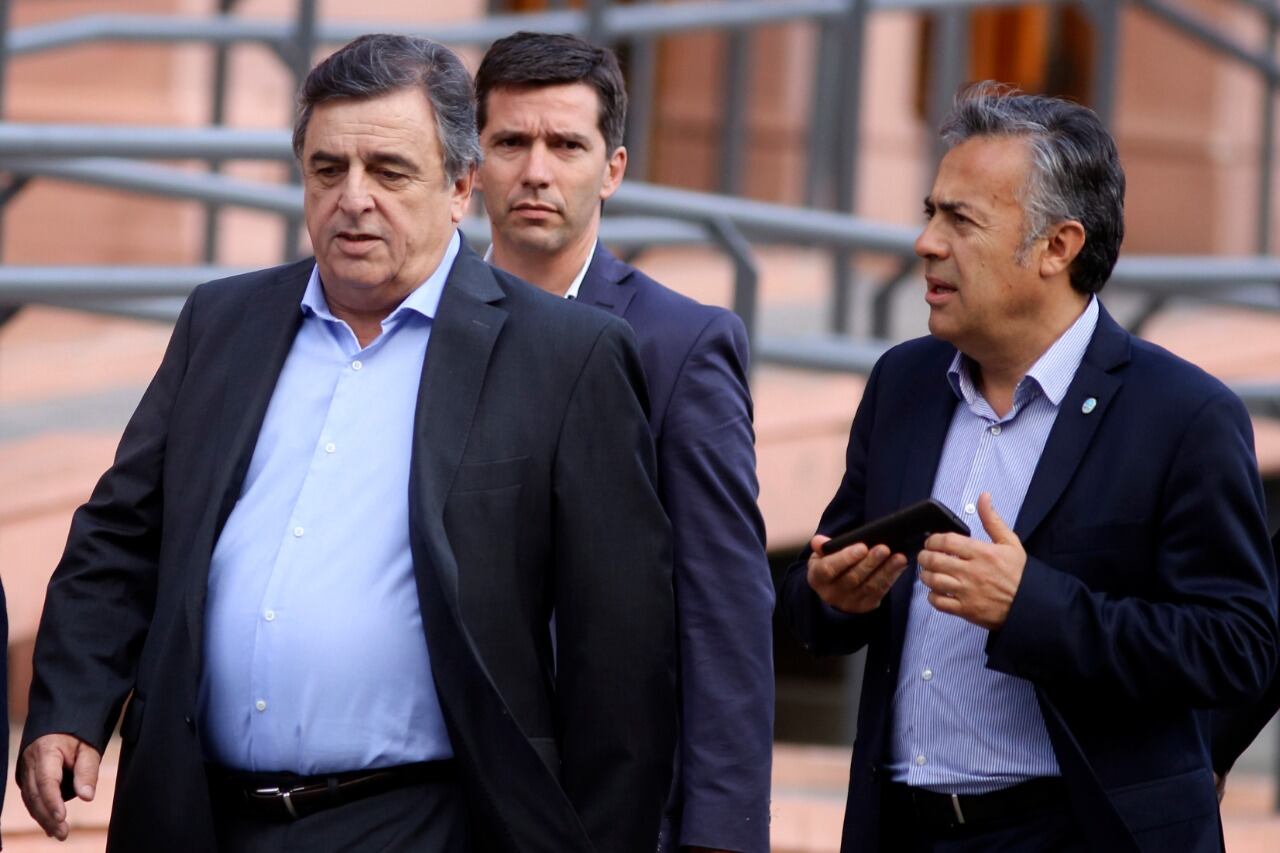 Nergi y Cornejo buscan evitar que el bloque vote dividido en el recinto