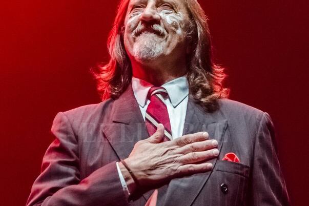 El director Raúl Castro