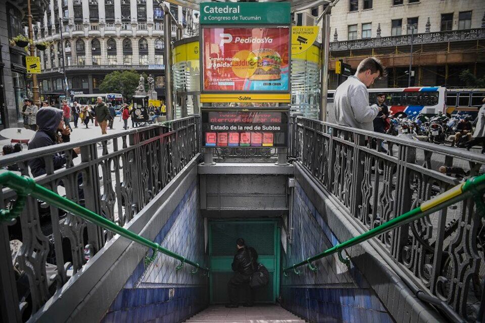 Los metrodelegados siguen exigiendo el recambio de flotas contaminadas con asbesto