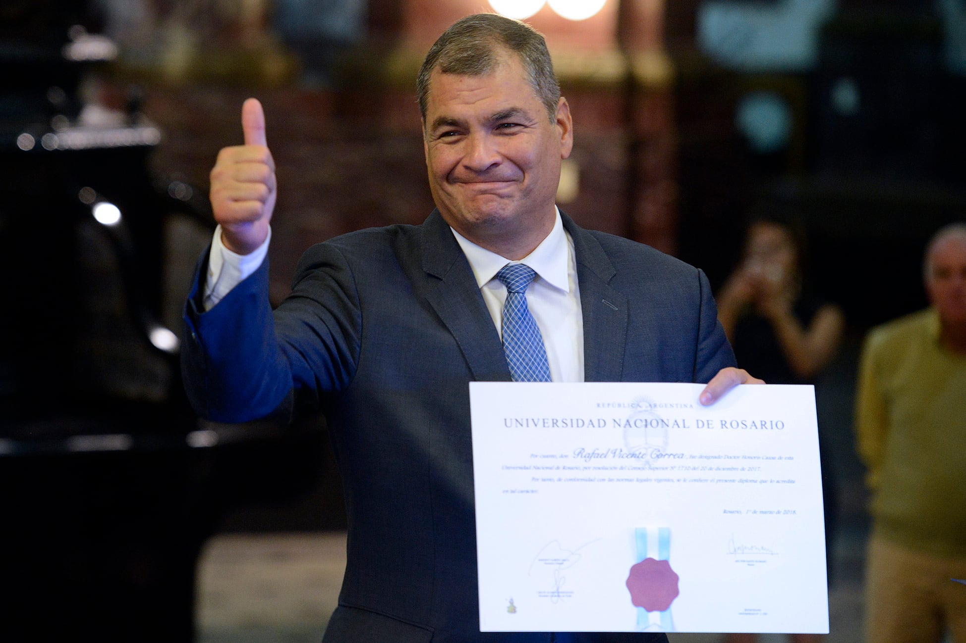 En el Espacio Cultural Universitario fue distinguido con el título honorífico.