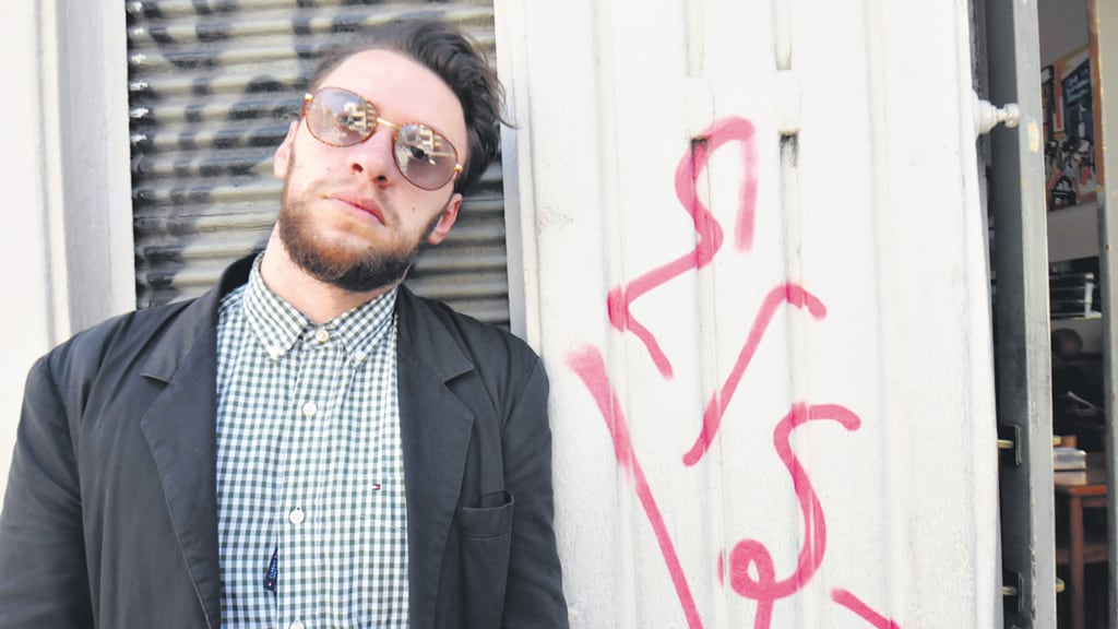 “Para la estética Netflix ya está Netflix. En teatro hay que ir por la contundencia”, dice el autor.