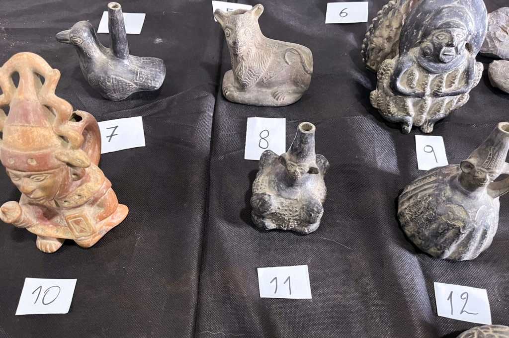 Se secuestraron 60 piezas y obras que estaban expuestas