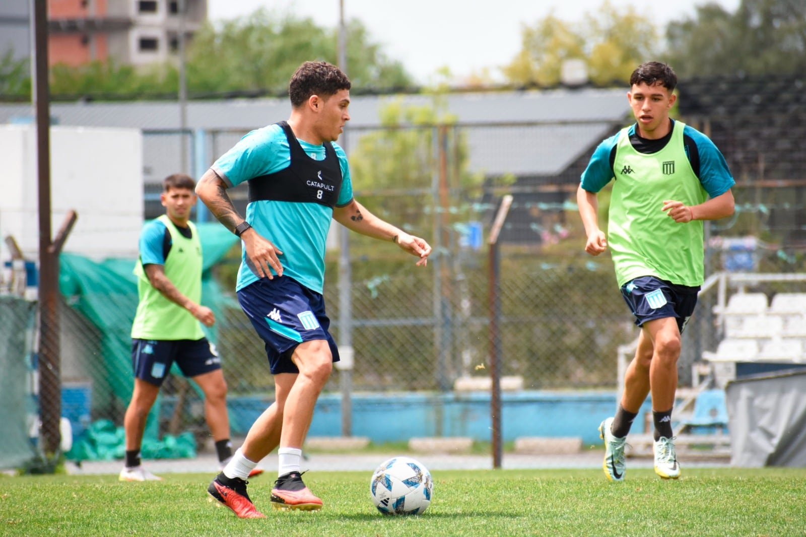 Juanfer Quintero lleva 12 partidos en Racing (11 de titular) y dos goles