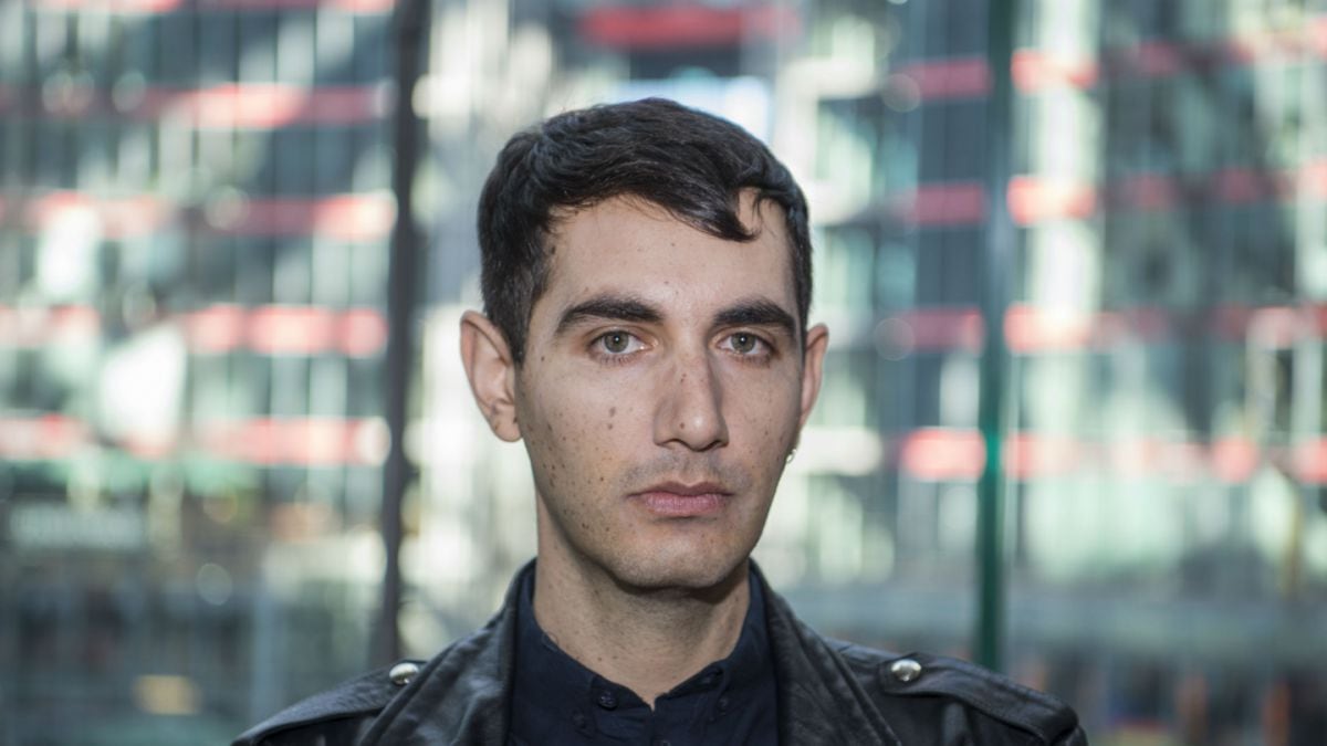 "Saco un disco cuando tengo algo que decir. No respondo a la industria, si no estaría haciendo remixes de trap."