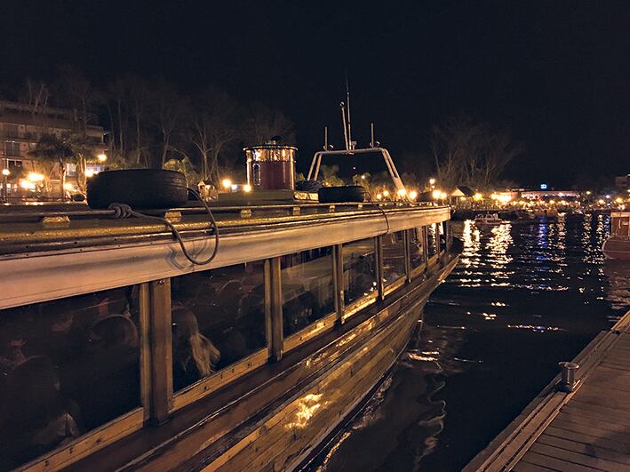 La falta de electricidad dejó a los isleños también sin telefonía y sin conexión a Internet.