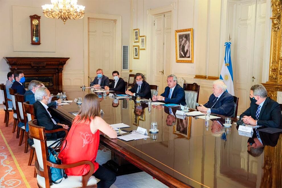 El ministro de Defensa subrayó que el operativo de distribución será dirigido por el Ministerio de Salud de la Nación, y que el de Seguridad será el encargado de la custodia de la dosis ya disponibles.