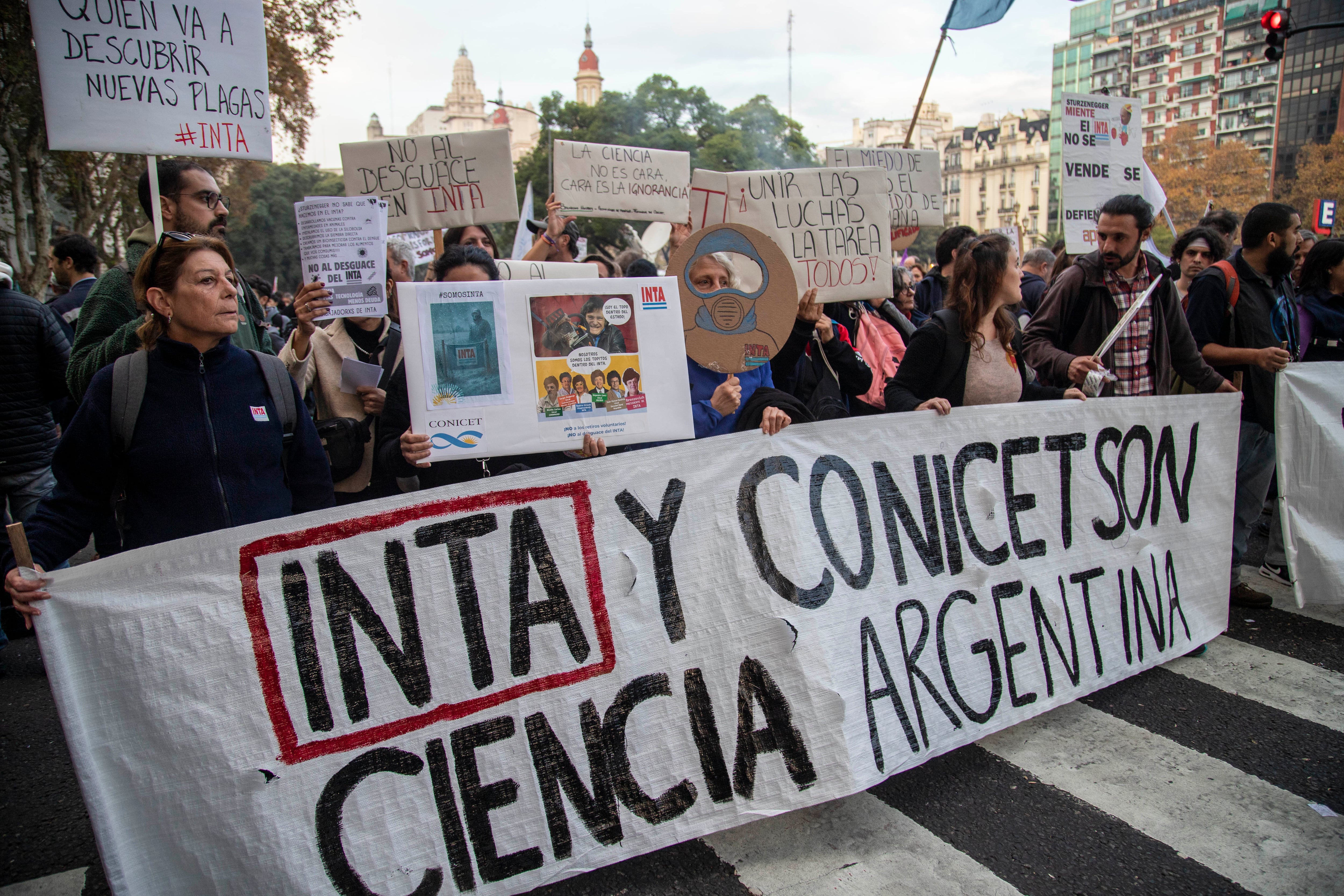 Ignora la labor que desarrolla el organismo", alertan sobre los dichos de Sturzenegger