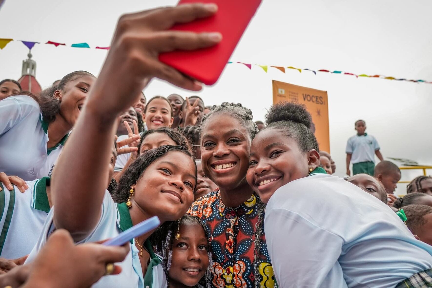 La Ministra Vergara (centro), en la 7°  Fiesta de la Lectura y la Escritura del Chocó. Imagen: @Mineducacion