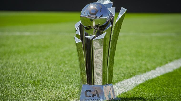 Trofeo de la Copa Argentina 2023.