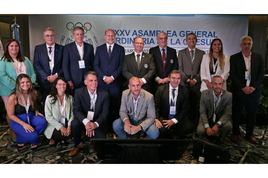 La Asamblea se realizó en el Hotel Libertador.