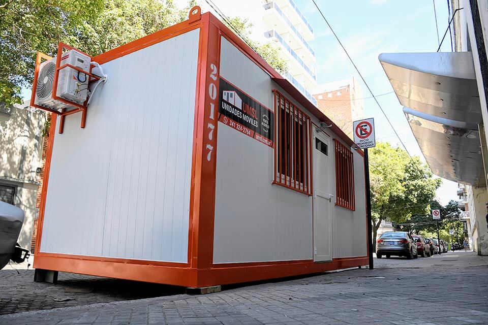 La guardia móvil que oficiará como ingreso paralelo en el Hospital Provincial.