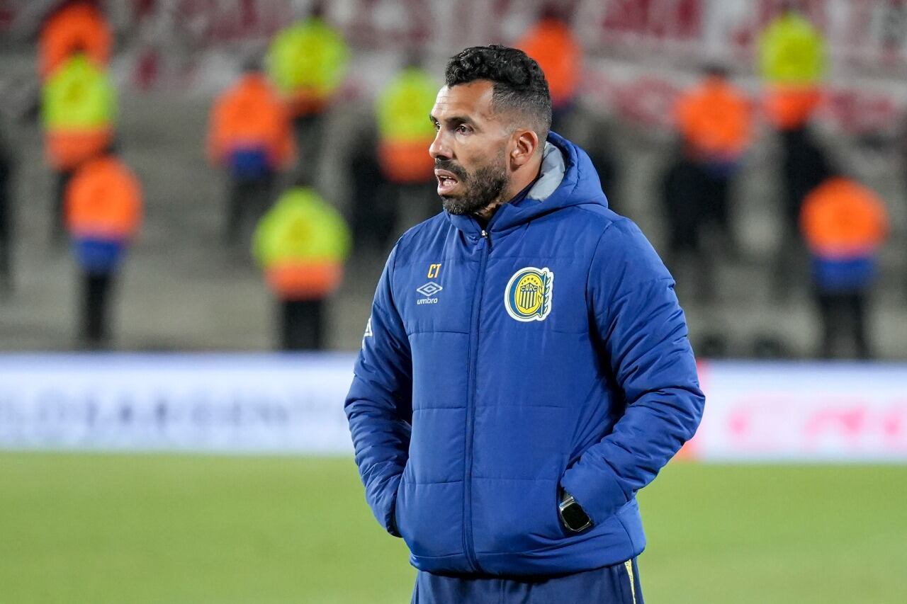 Tevez debutó como entrenador en Rosario Central