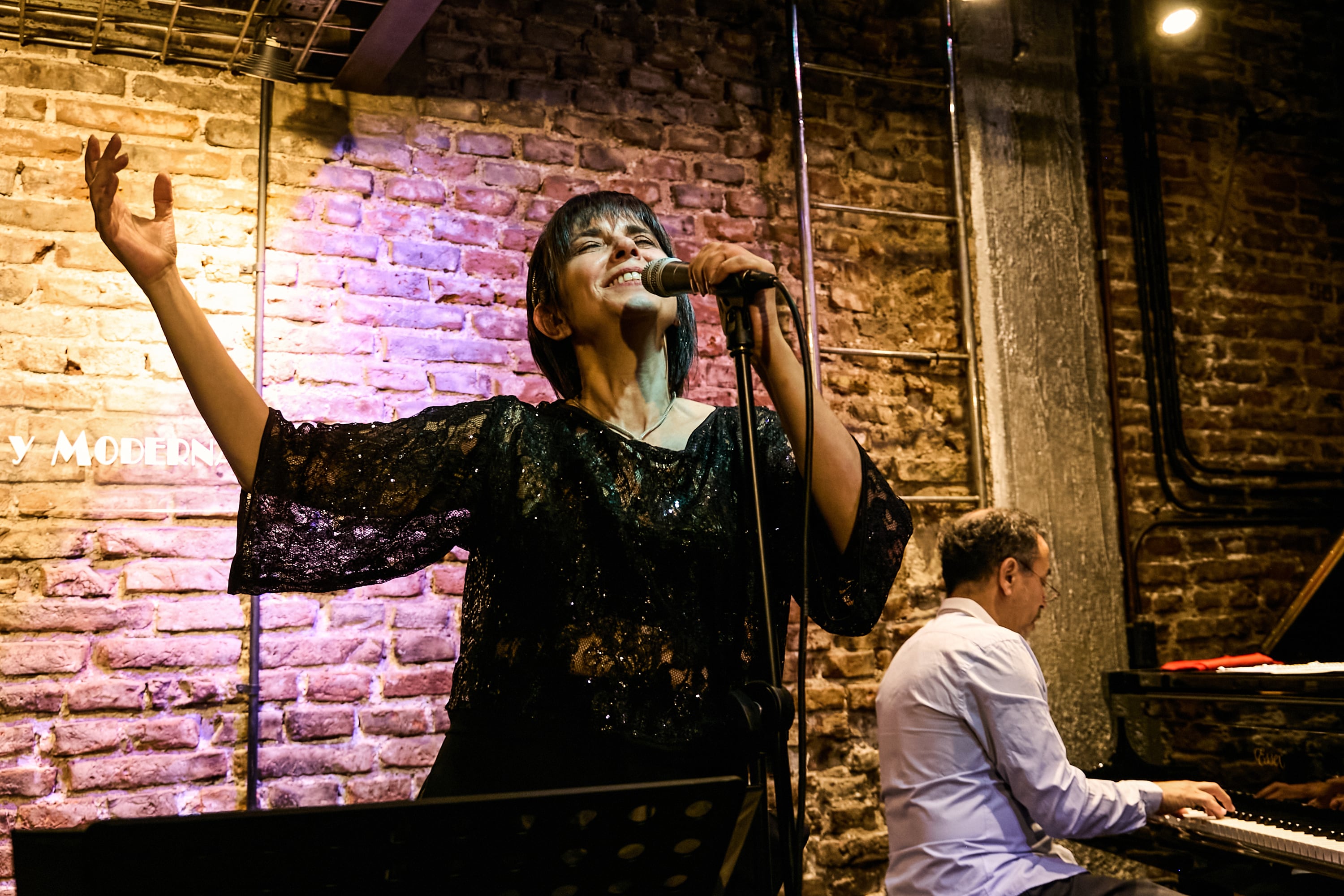 Costa y Linetzky presentarán su EP este miércoles en el Centro Cultural de la Cooperación.