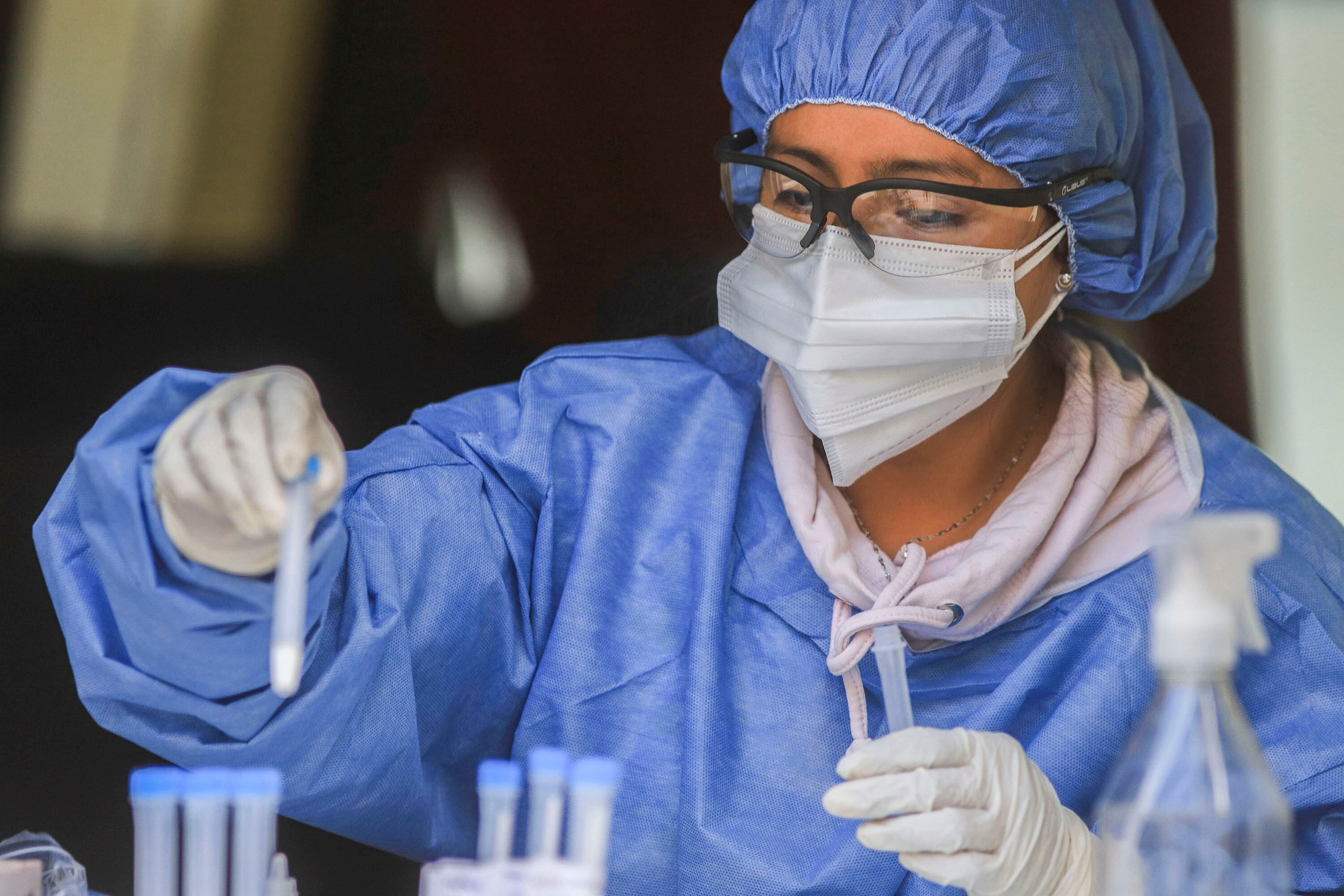 "Necesitamos estimular el segundo refuerzo en la población que tiene más riesgo”, afirmó Carla Vizzotti.