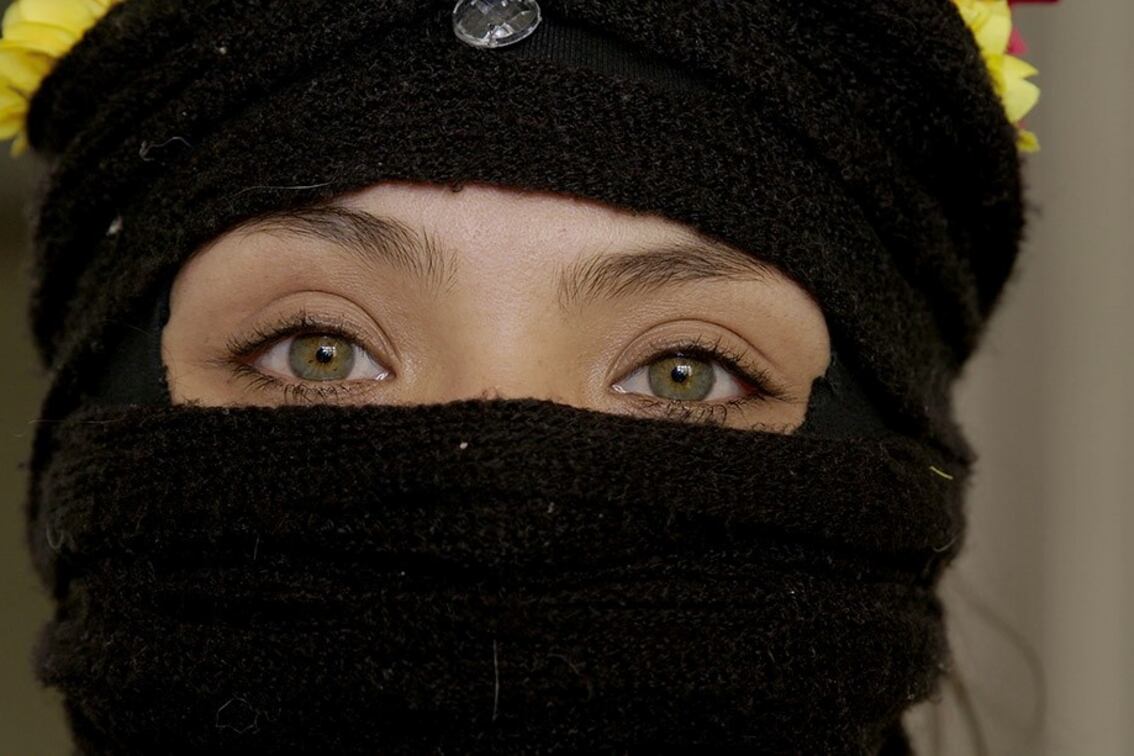 “Yo siento que con la revuelta he florecido”, dice una madre joven en el film.