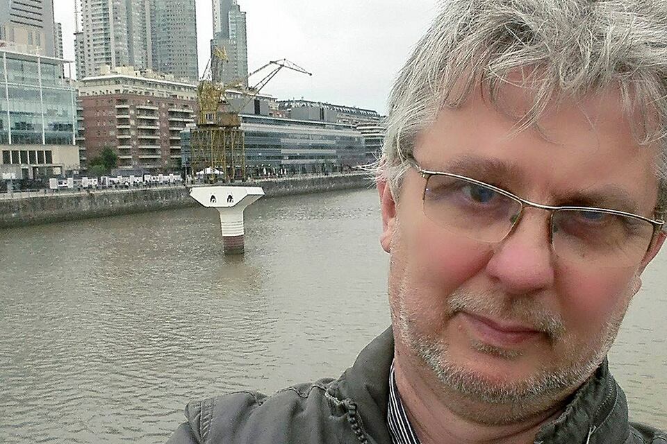 El contador Diego Gómez, al Palacio de los Leones.