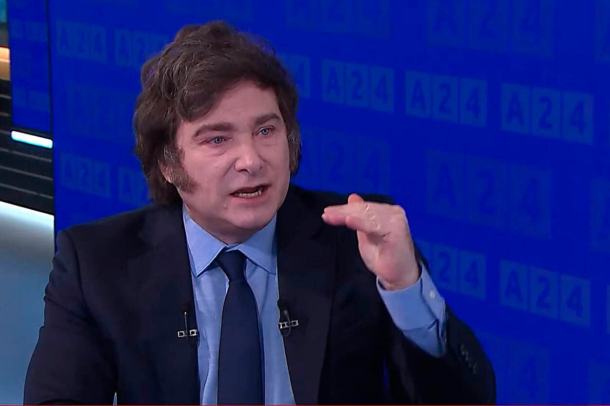 Milei ya hizo una mega-devaluación y no le importó el costo social.