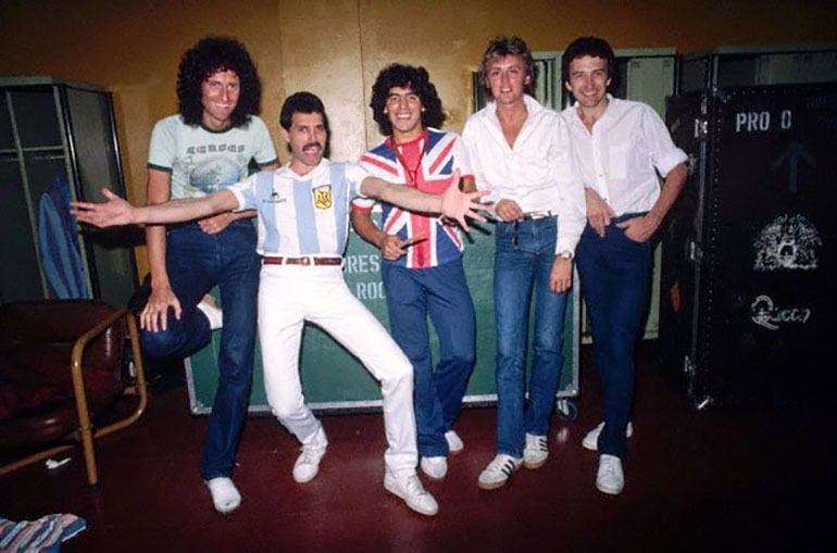 El encuentro de La banda y el Diez fue una rareza: el rock y el fútbol se miraban con desconfianza.