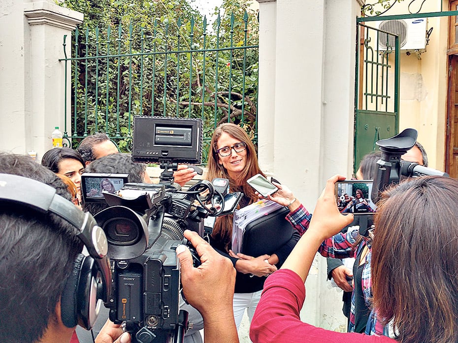 Elizabet Gómez Alcorta, que desnuda e irrita a jueces y fiscales.