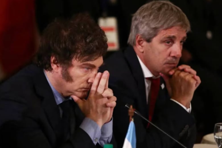 El Financial Times describe a Milei como un presidente “belicoso”, pero señala que tras la derrota bonaerense se mostró “inusualmente arrepentido”