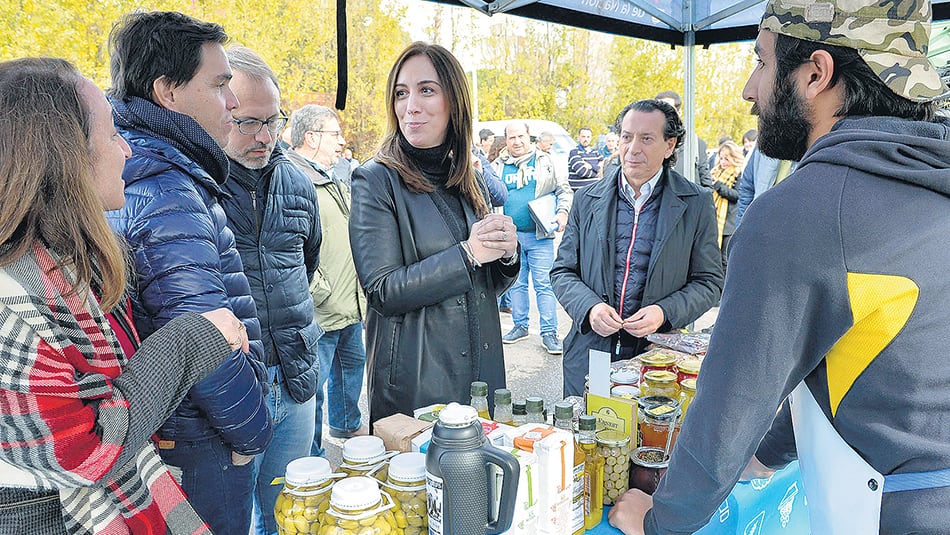La gobernadora María Eugenia Vidal continúa con su agenda sin dar explicaciones ante las denuncias.