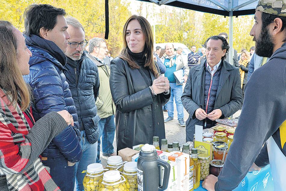 La gobernadora María Eugenia Vidal continúa con su agenda sin dar explicaciones ante las denuncias.