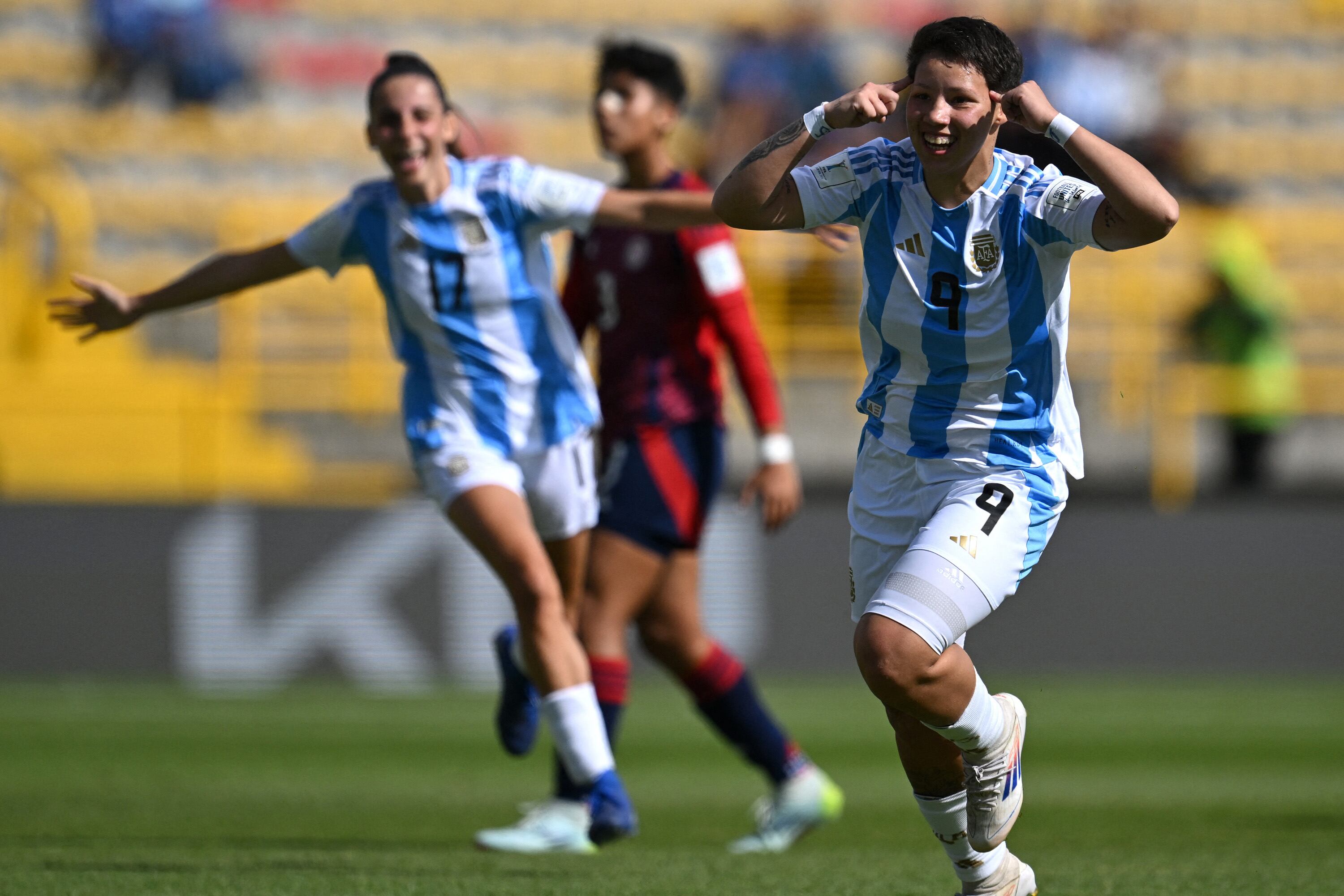 La goleadora Núñez ya paladea la victoria argentina.