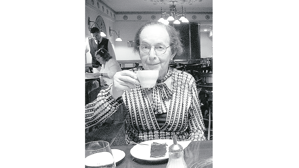 Stefánie Faludi durante su transición