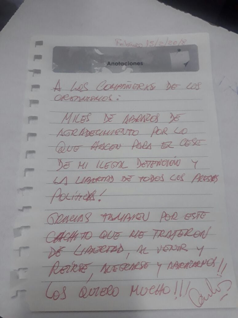 Taty Almeida, Lita Boitano y los representantes de la Liga e HIJOS, antes de entrar al penal de Ezeiza.
