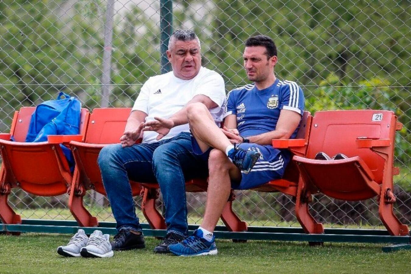 Tapia y Scaloni, juntos otra vez