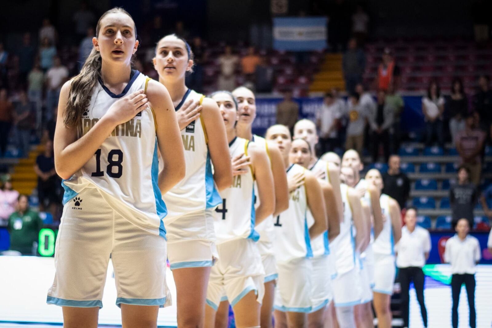 La Selección femenina de básquetbol.