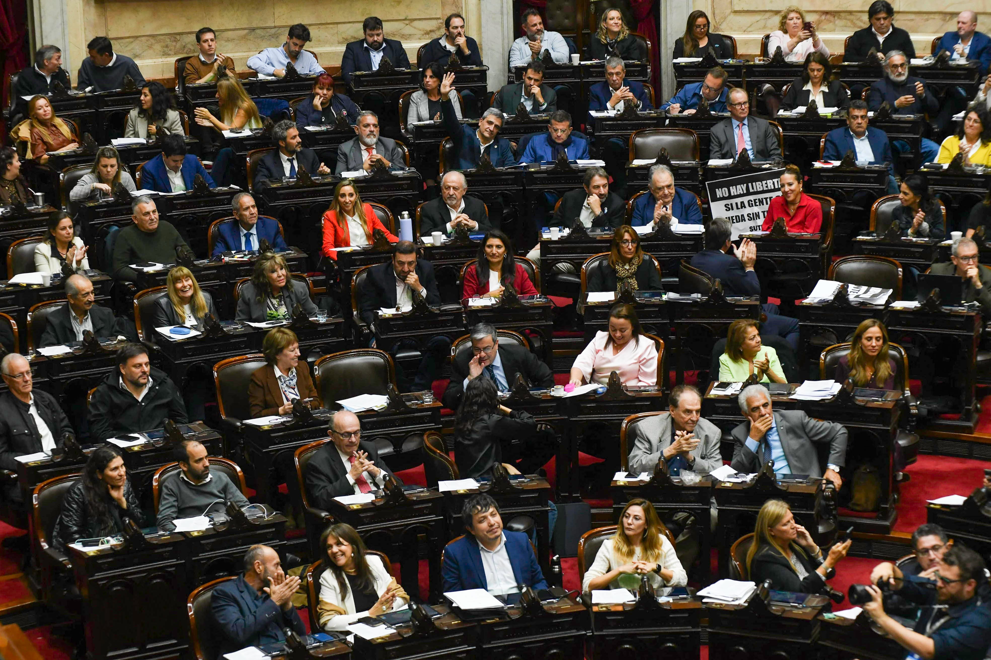 La oposición logró superar la resistencia del oficialismo y avanza con la moratoria y la emergencia en discapacidad. 