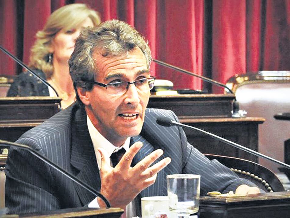 Ruperto Godoy, senador del FpV por San Juan.