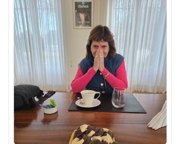 El presidente confió que Bullrich le lleva a Olivos las galletitas que más le gustan: "Me malcría".