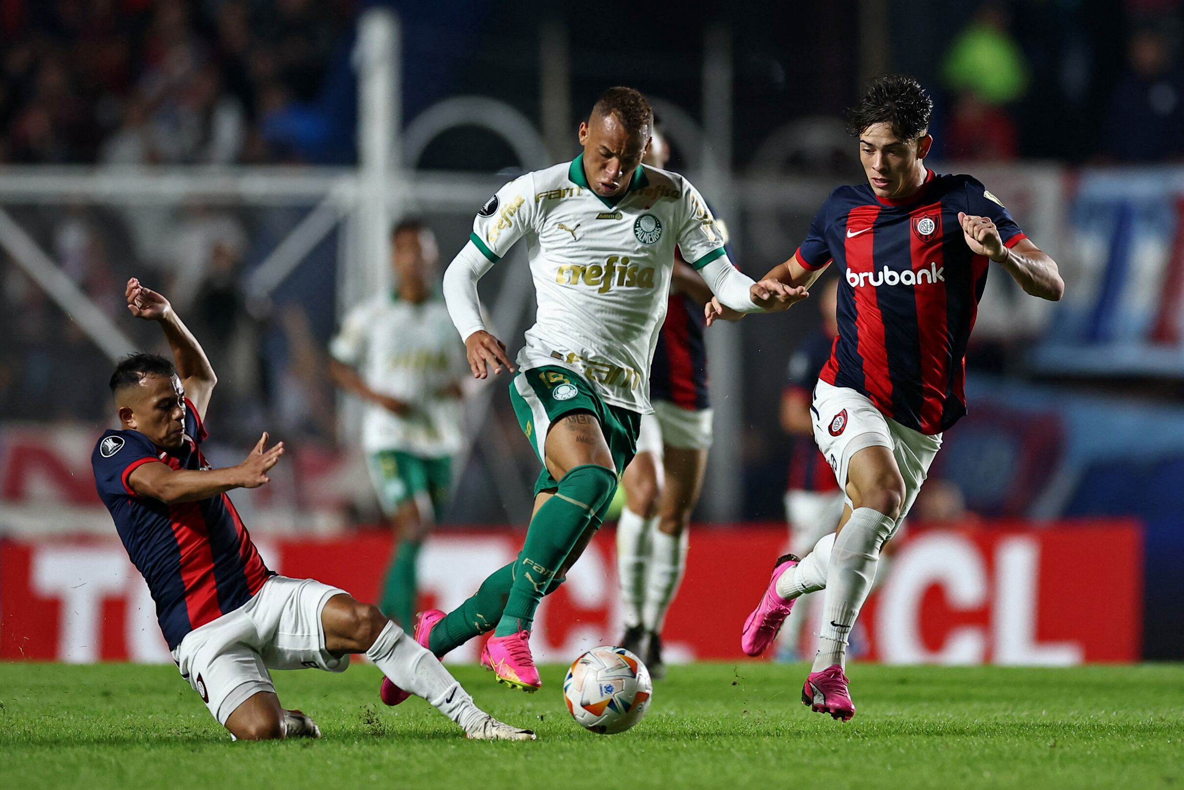 San Lorenzo y Palmeiras empataron 1 a 1 en la primera fecha de la Copa.