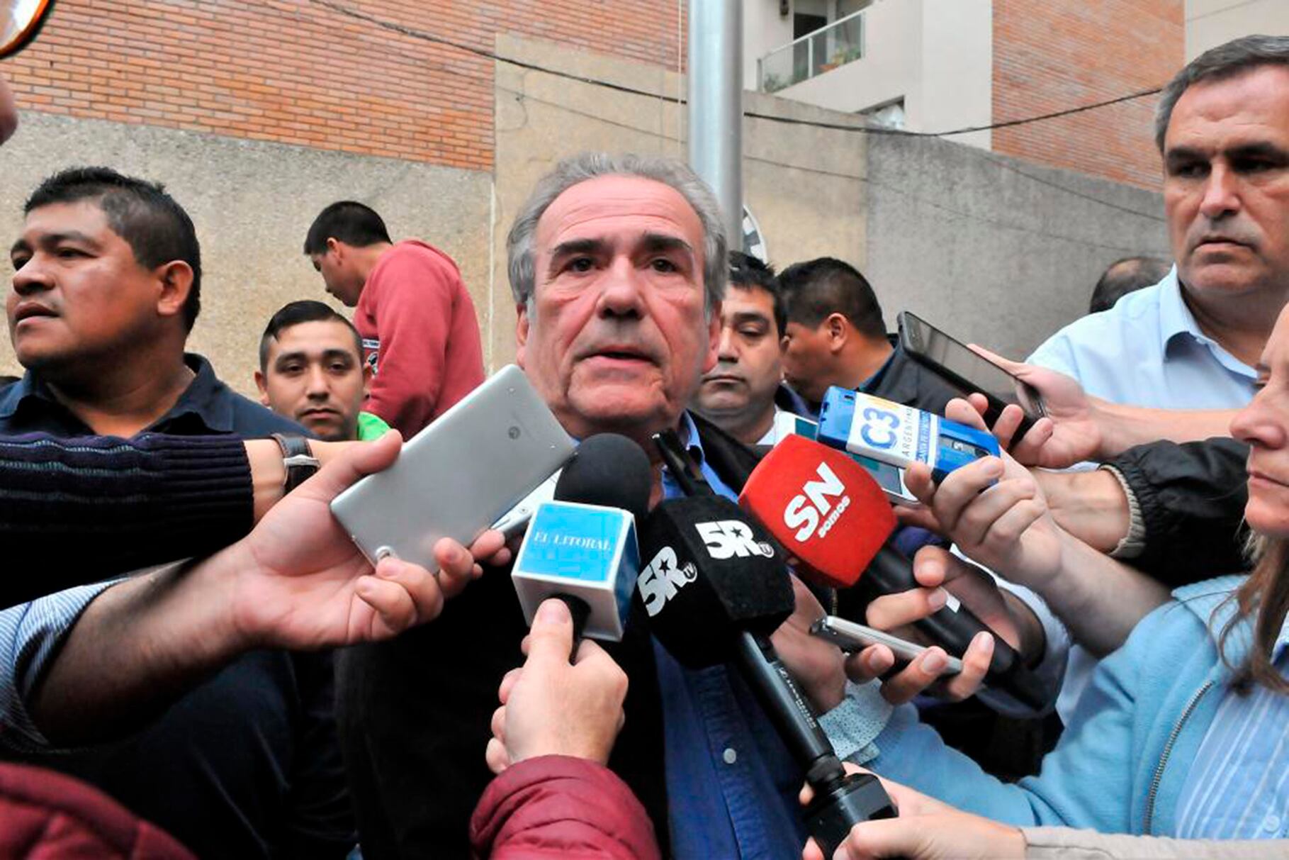 Olivera demandó a Lifschitz "el cumplimiento de los compromisos".
