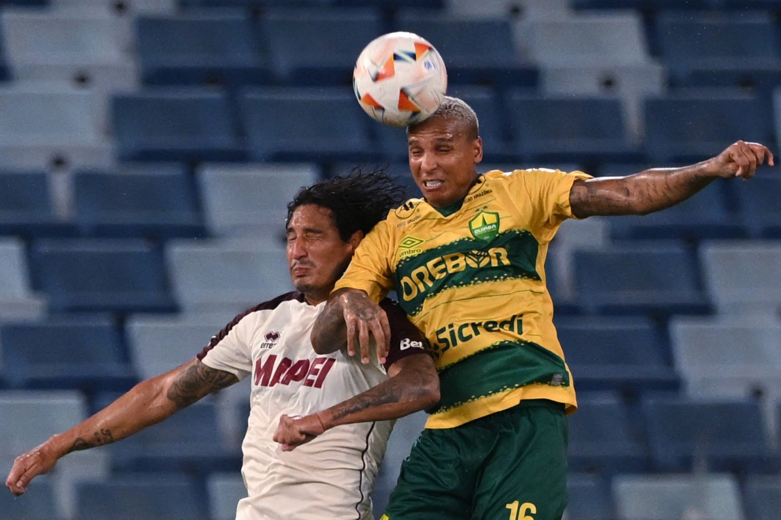 El duelo se definió en el segundo tiempo