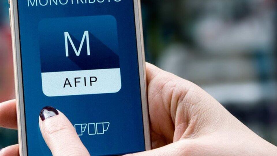 En el caso de los valores mensuales a pagar, se produjo un incremento de entre 72 % y un 102%, dependiendo de la categoría a la que se pertenece y las obligaciones a cumplir.(Foto: AFIP)