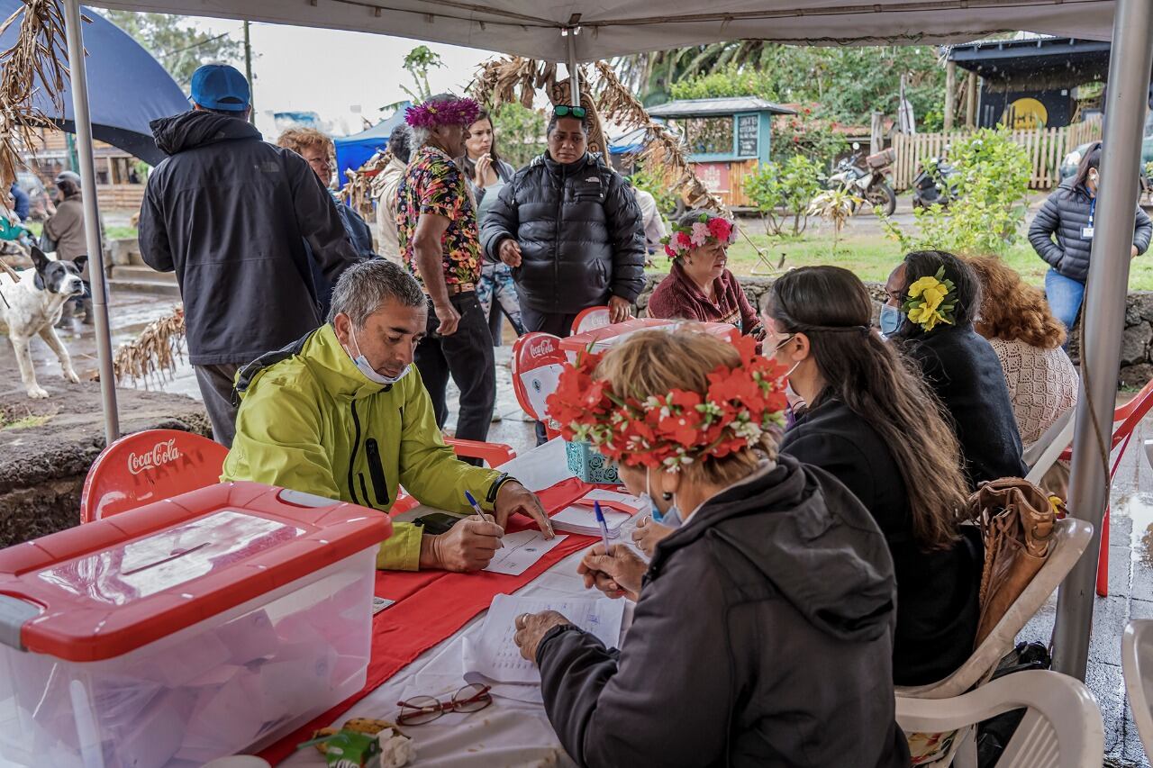 El pueblo Rapa Nui se expresó en contra de abrir la Isla de Pascua al turismo.