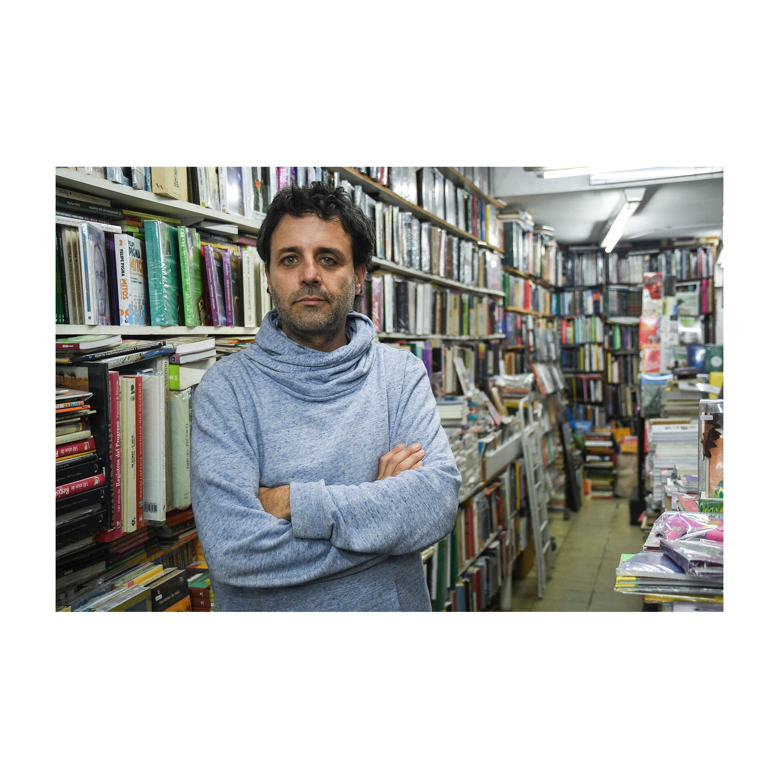 Santucho va a presentar el lunes en la Feria del Libro su primera novela "Bombo, el reaparecido".