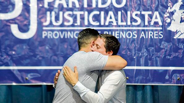 Los intendentes Gustavo Menéndez (Merlo) y Fernando Gray (Esteban Echeverría) cambian de roles en el PJ bonaerense.