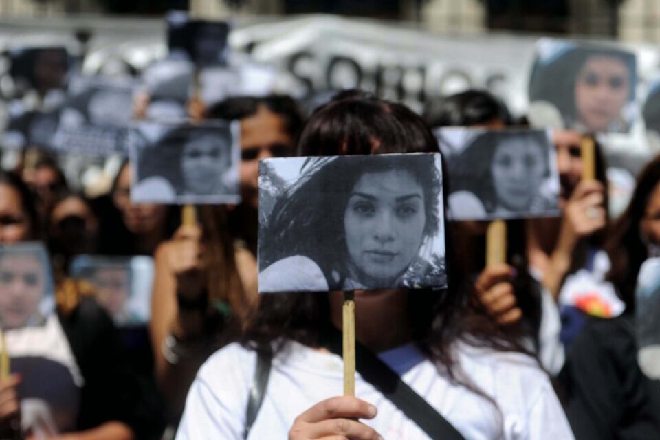 El rostro de Lucía como pancarta en una manifestación.